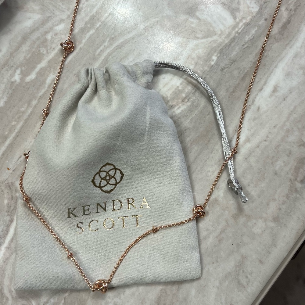 Kendra Scott love knots necklace